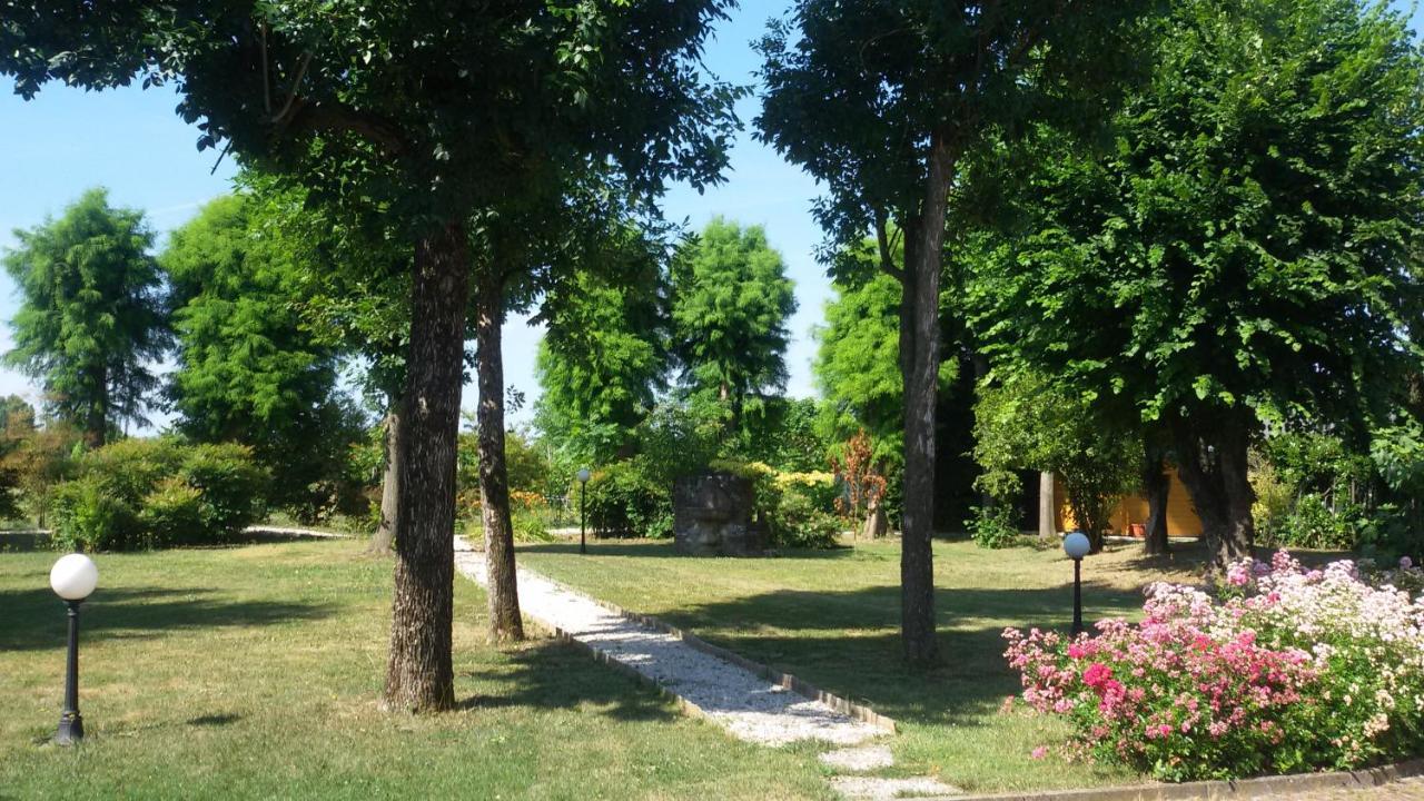 B&B La Vigna Di Federico Rubano Kültér fotó